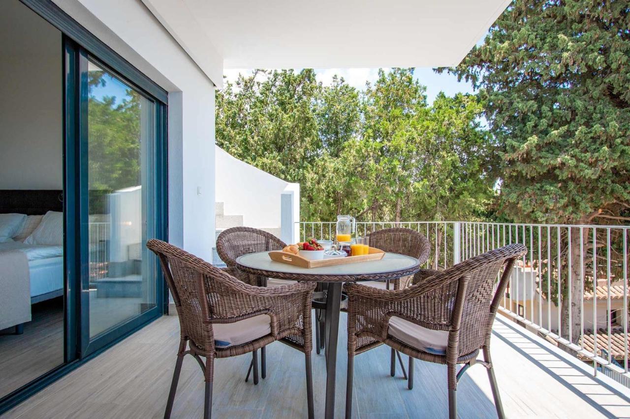 Villa Capistrano Garden, Piscina Privada Y Vistas Al Mar Nerja Exterior foto